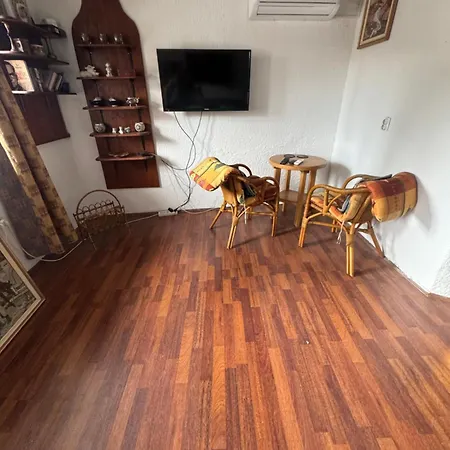Apartman Old Town 9 *